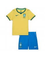 Brasilia Kotipaita Lasten MM-kisat 2026 Lyhythihainen (+ shortsit)